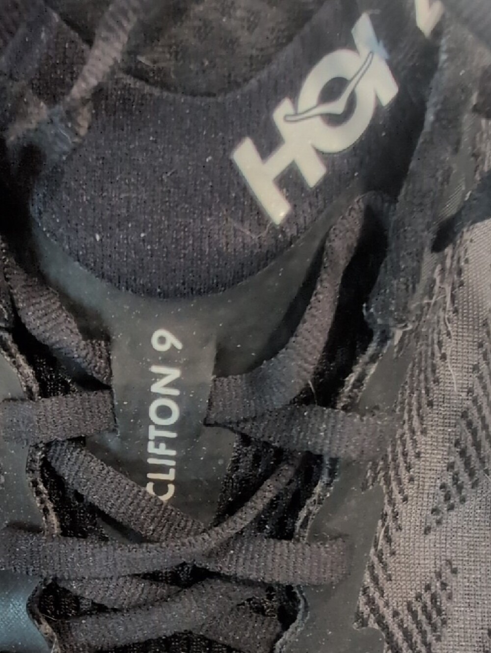 Hoka Clifton 9 Wide Women's Running Shoes Black with White Accents - Picture 8 of 9